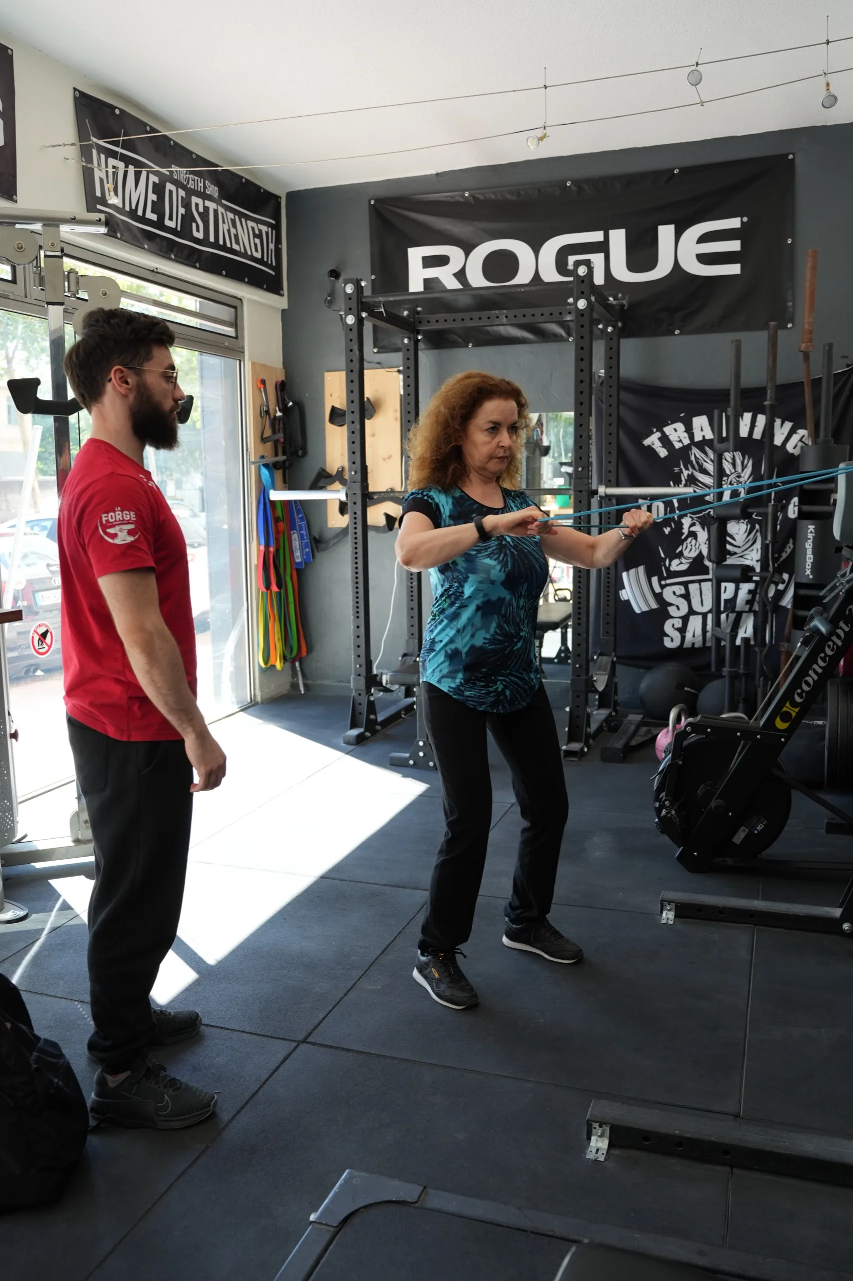Coach sportif avec cliente sport santé à Montpellier